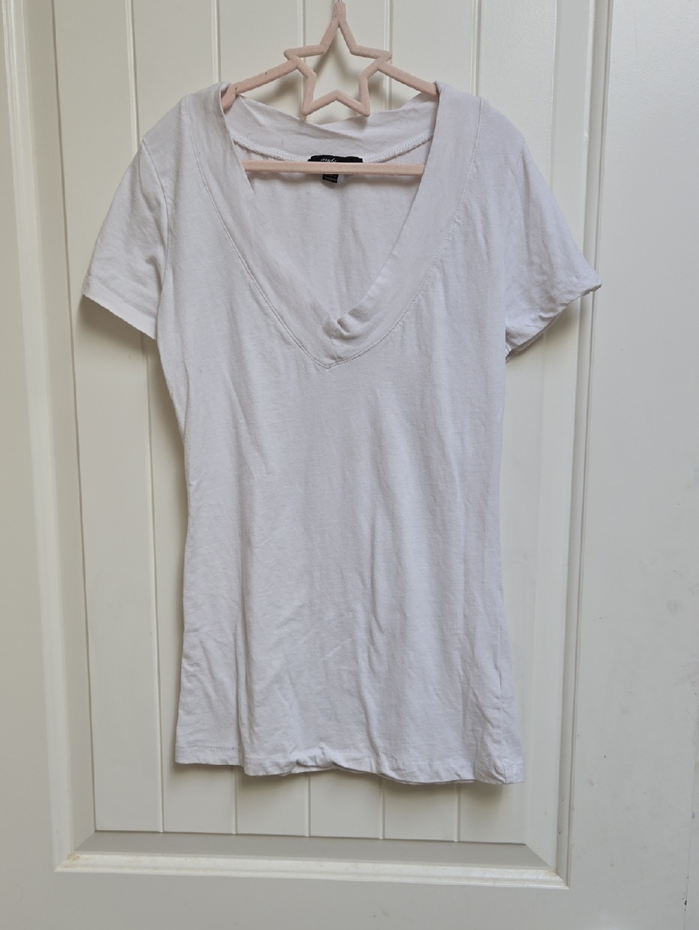 Ambiance Classic White Deep V-Neck Youth Women Tee Medium